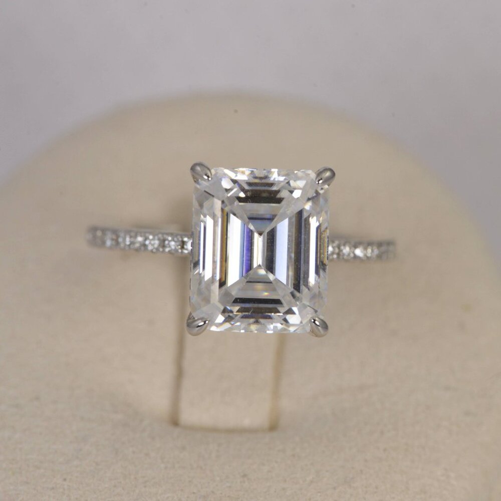 5.5ct Emerald Cut Moissanite Engagement Ring 925